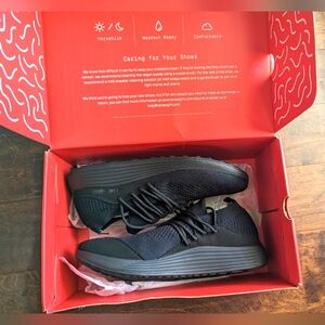 NEW Mens Size 11.5 Black Trainer Shoes Lane-Eight